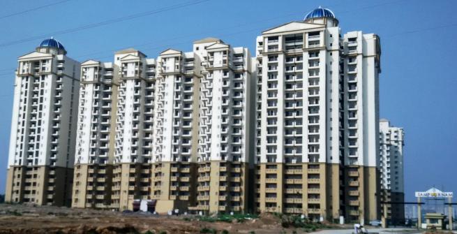 Erose Sampoornam Noida Extension